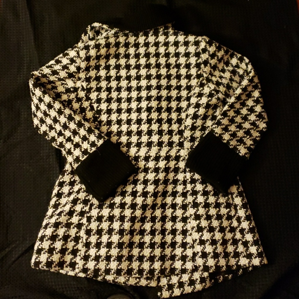 Coat - Picture 2 of 2